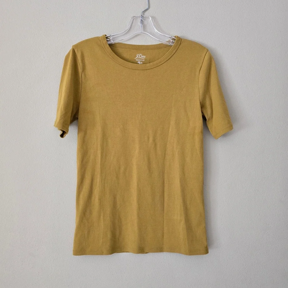 J.Crew Perfect Fit Short Sleeve T-Shirt Mustard‎ Yellow Cotton Knit Size Medium